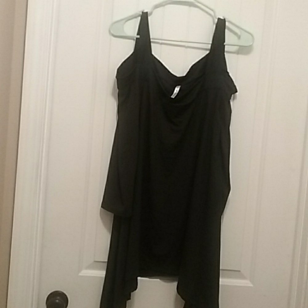 42 pops peekaboo shoulder shirt